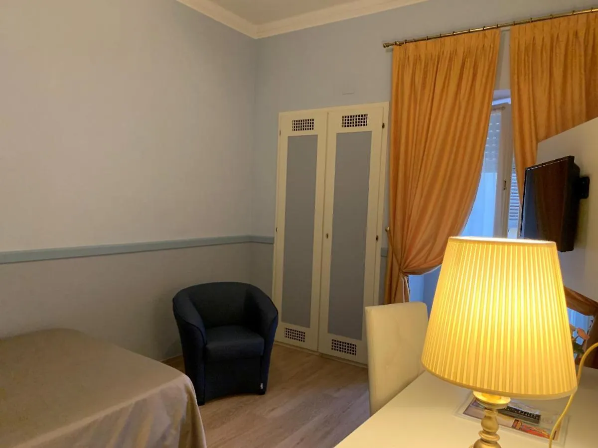 Hotel Roma Bologna 4*,