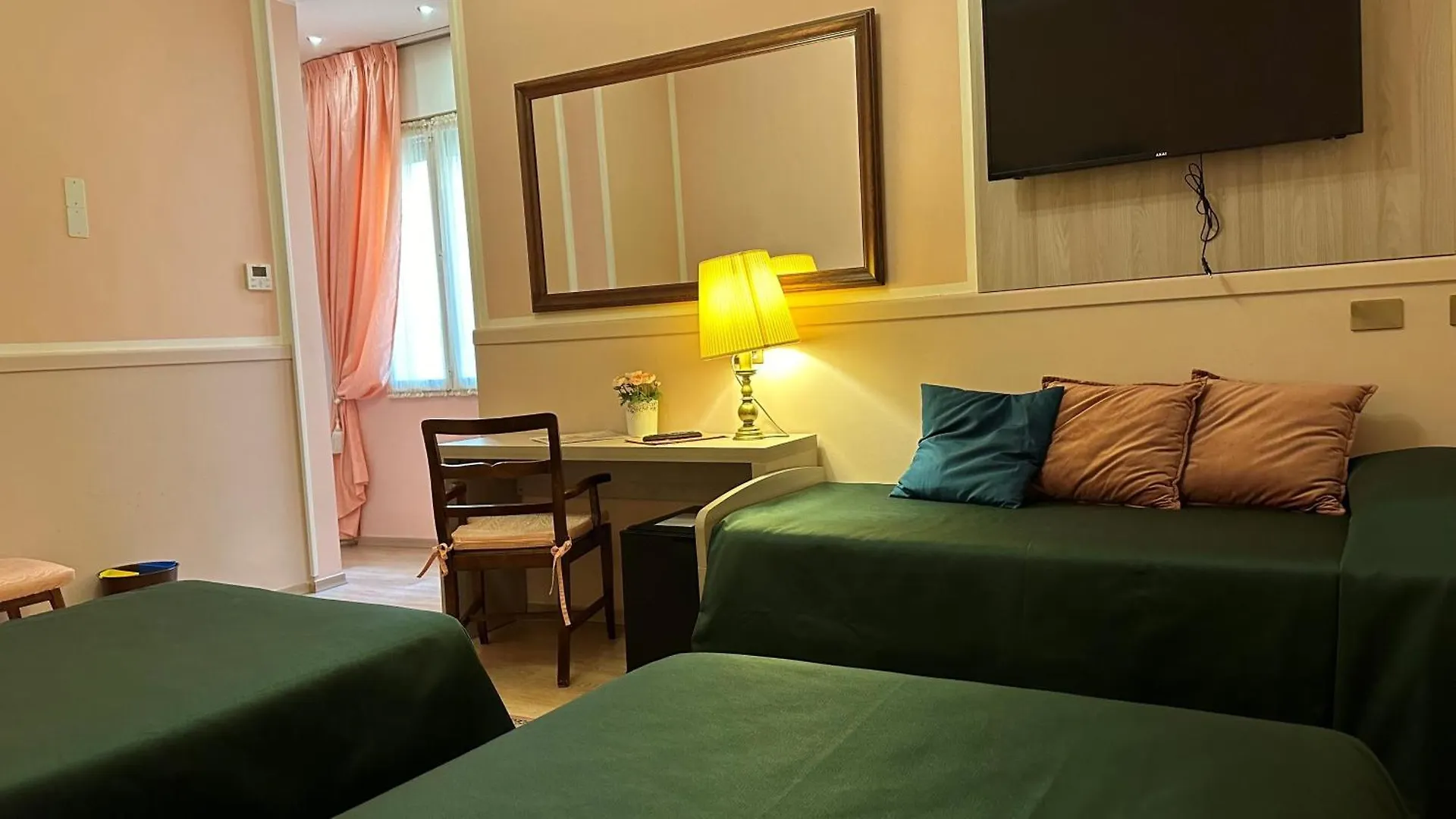 Hotel Roma Bologna 4*,  Italien